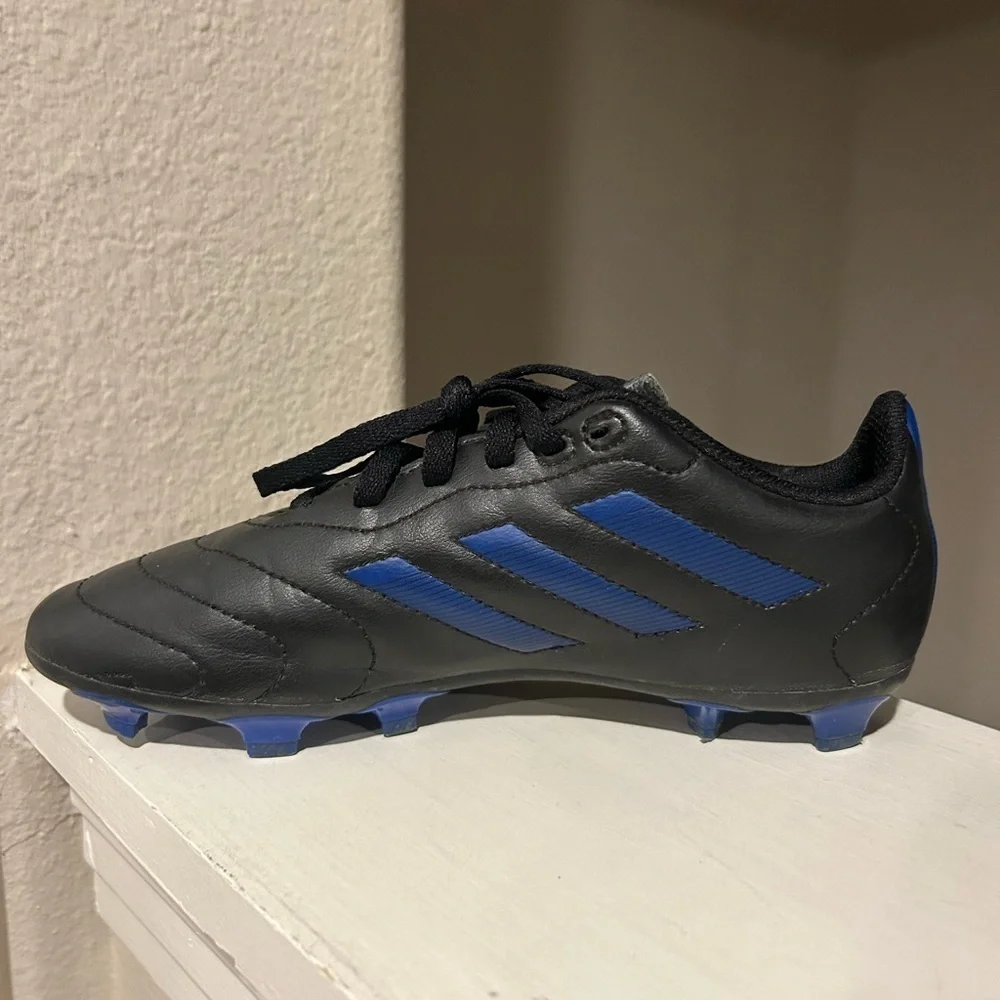Adidas Goletto VIII Firm Ground Kids Shoes Sz 2.5 Black Royal Blue Soccer Cleats